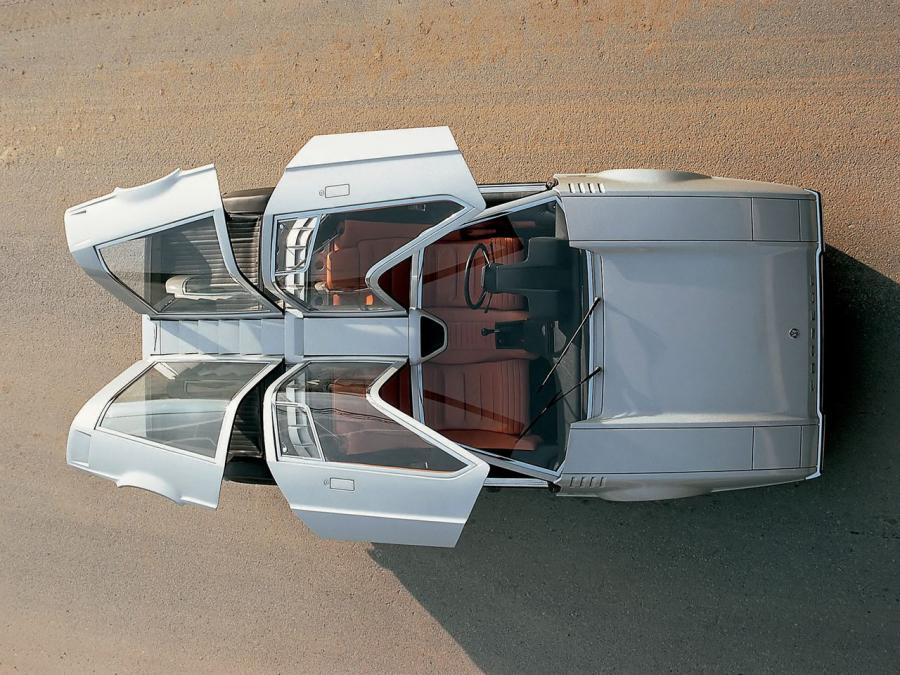 Volkswagen-Porsche Tapiro by ItalDesign 1970 года  (фото 5 из 8)